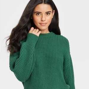 Women's Green Sweater